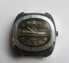 3403* montre homme lov