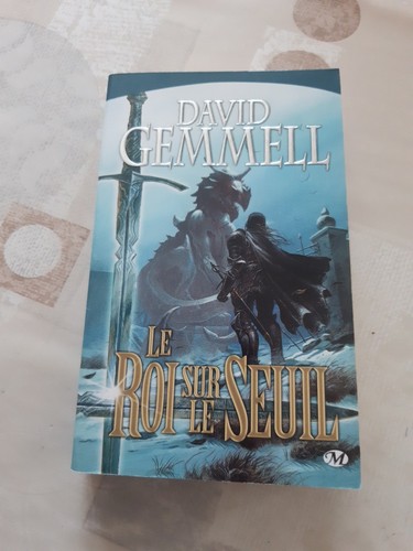 Roman roi sur seuil - le,