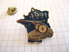TROT HORSE RACE HALLAIS DRIVER GOLD SULKY VINTAGE PIN PRIVATE COLLECTION us10/2