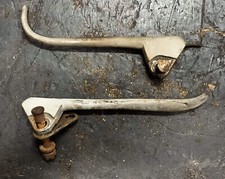 * paire de levier en laiton