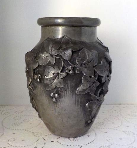 Vase étain feuille - feuille, de