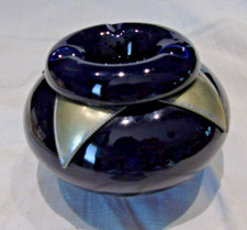 Cendrier en céramique bleue