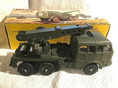 Dinky toys 826 camion - dinky, n°826