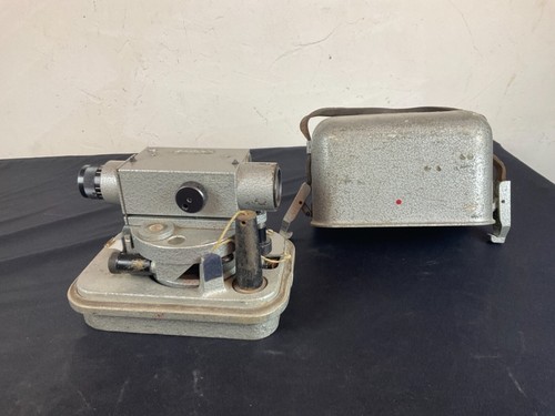 Old theodolite box - in,