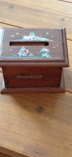 Distributeur automatique - automatique, à