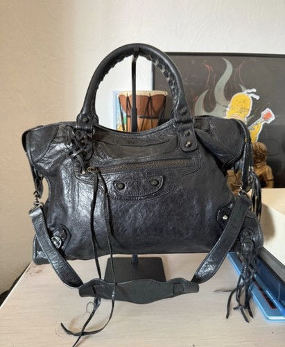 Balenciaga city bag shoulder