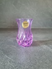 Ancien petit vase bourgeon en verre violet alexandrite néodyme cristal d’Arques 