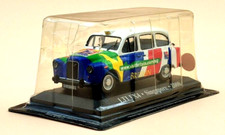 TAXI LTI FX4 SINGAPORE 2000