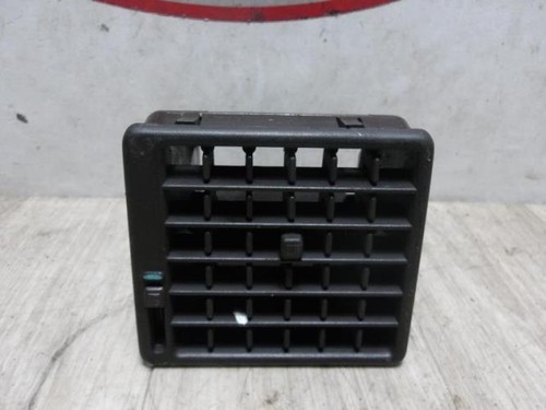 Aerateur tableau bord avant - de,