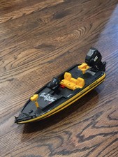 Ertl Triton Caterpilla Ward