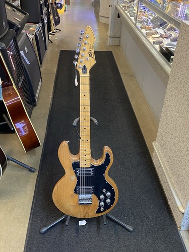 Peavey electric guitar - electric,