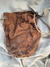 musette mangeoire marquée