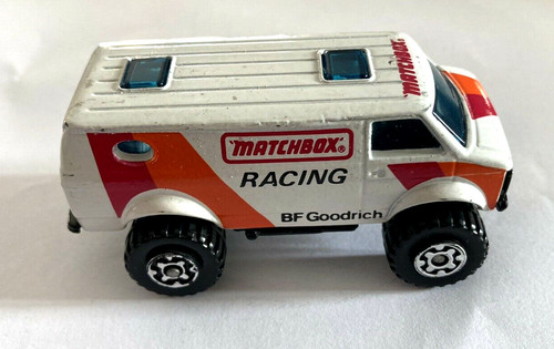 Matchbox 4x4 chevy van blanc - matchbox,