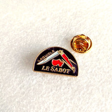 Pin's pins lapel pin LE SABOT