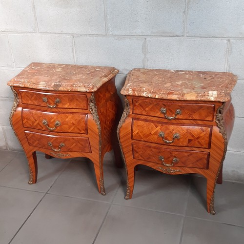 Couple tables chevet - couple,