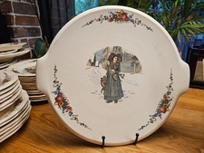 Obernai sarreguemines Plat femme au rouet Henri Loux