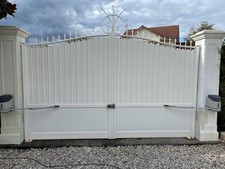PORTAIL ALUMINIUM 2 VANTAUX MODIFIABLE BLANC 3,90 mètres