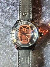 NEUVE TRÈS BELLE MONTRE