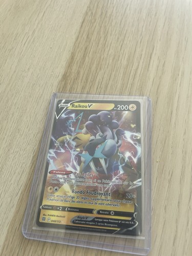 Carte pokémon raikou - pokémon,