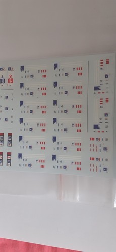 Decalcomanie decals tenues - ,