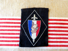 INSIGNE TISSE  LEGION FRANCAISE DES COMBATTANTS 1942/43  ECU & GLAIVE DE LA LFC