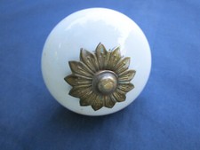 Gros bouton porcelaine déco