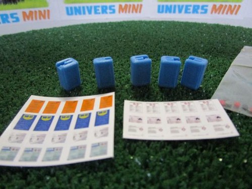 Um168 bleu bidons de - um168_bleu,