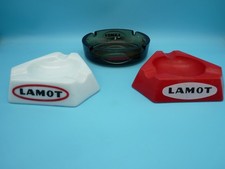 Lot de 3 anciens Cendriers  /