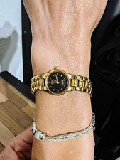 Montre Bracelet Femme Citizen dorée Modèle 5930-r12195