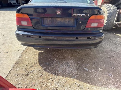 Pare choc arriere bmw - choc,
