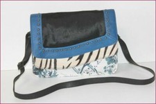 Sac Besace Artisanal Fourrure et Coton Motifs Zebrés et Floraux TBE