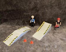 Playmobil 2 Personnages Roller Rampe Accessoire 4415 Sport