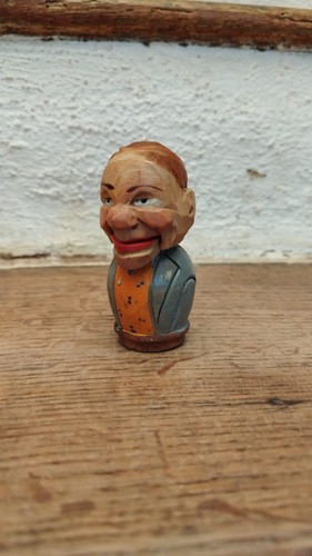 Bouchon personnage articulé
