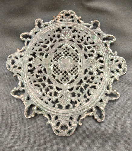Grand dessous plat fonte - dessous,