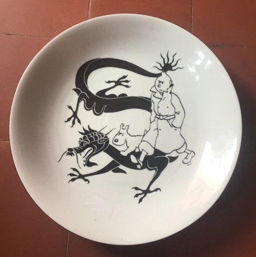 Grand plat en - 30, porcelaine