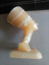 Le buste de Néfertiti en marbre et onyx style néo égyptien h 15 cm BE