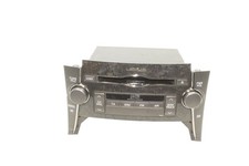 LEXUS LS F4 Lecteur de Musique