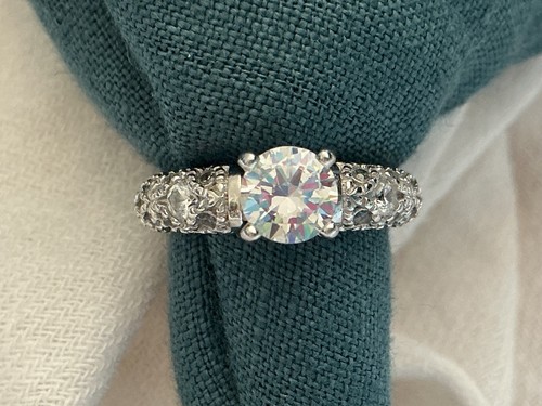 Bague fiançailles en - de,