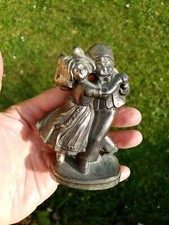 Statuette couple de danseurs Alsaciens en régule