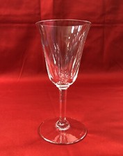 1 verre à vin en cristal signé SAINT LOUIS modèle CERDAGNE 15,8 cm no coupe eau