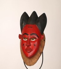 FR0417 MASQUE BAOULE AVEC SOCLE COTE D'IVOIRE AFRIQUE MBLO ART TRIBAL AFRICAIN