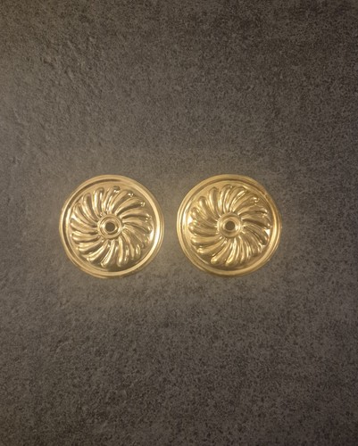 Paires rosaces casque - de,