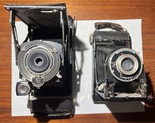 Lot de 2 Appareils Photos à Soufflets (KODAK) (LUMIERE ANASTIGMAT FIDOR)