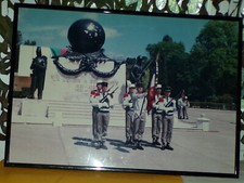 LEGION : PHOTO SOUS CADRE DU