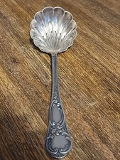 Cuillère Soupoudreuse Métal Argenté Poinçon ERCUIS Monogramme M.B. Ancienne