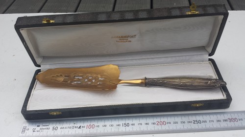 Ancienne belle pelle tarte - à,