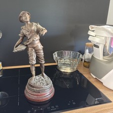 Statue "Le Pêcheur" signée L. Rousseau – Sculpture en régule sur socle – H 42 cm