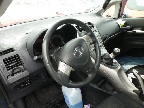 Boite vitesses toyota auris - boite,