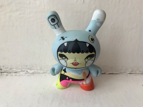 Figurine vinyle kidrobot - figurine,