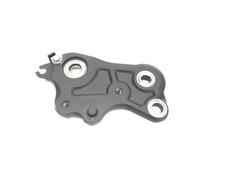 Support de platine avant droit